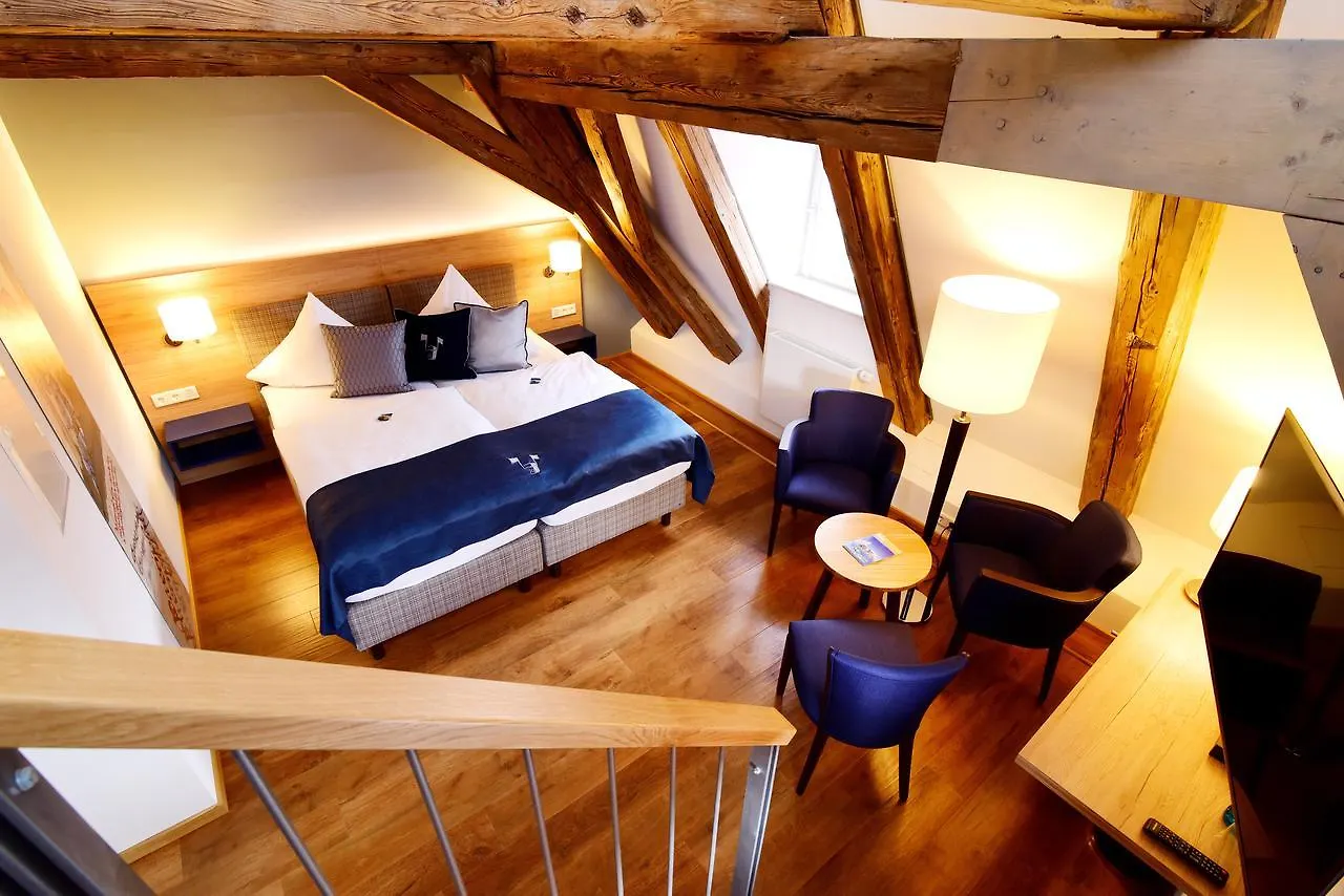 Hotel Alte Vogtei Wolframs-Eschenbach 2*,