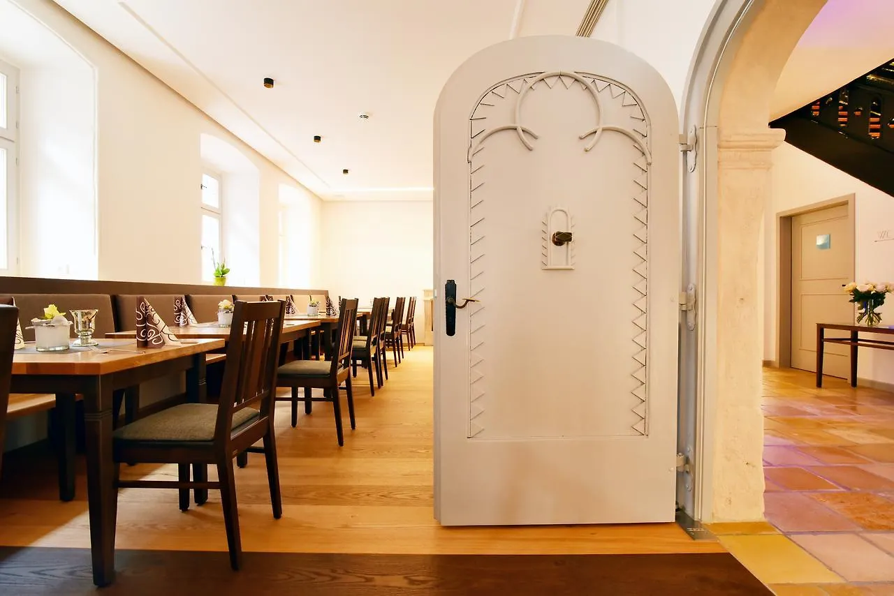 **  Hotel Alte Vogtei Wolframs-Eschenbach Duitsland